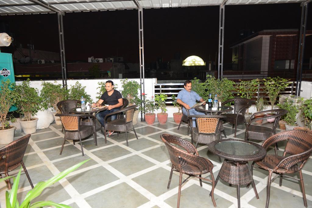 Hotel Cabana @ Pahar Ganj Nové Dillí Exteriér fotografie